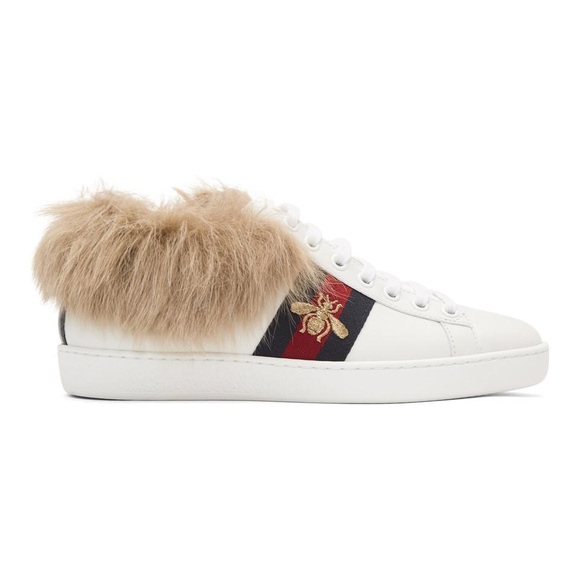 Like New Men’s Size 8 (Euro Size 41) Gucci ACE Bee Sneakers With Fur In White - Picture 2 of 14